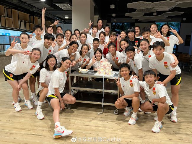 今天发生了这种事，我们受到了严厉的惩罚。